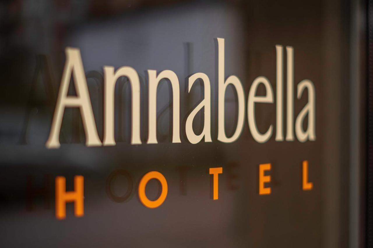 Annabella Hotel Riga Bagian luar foto